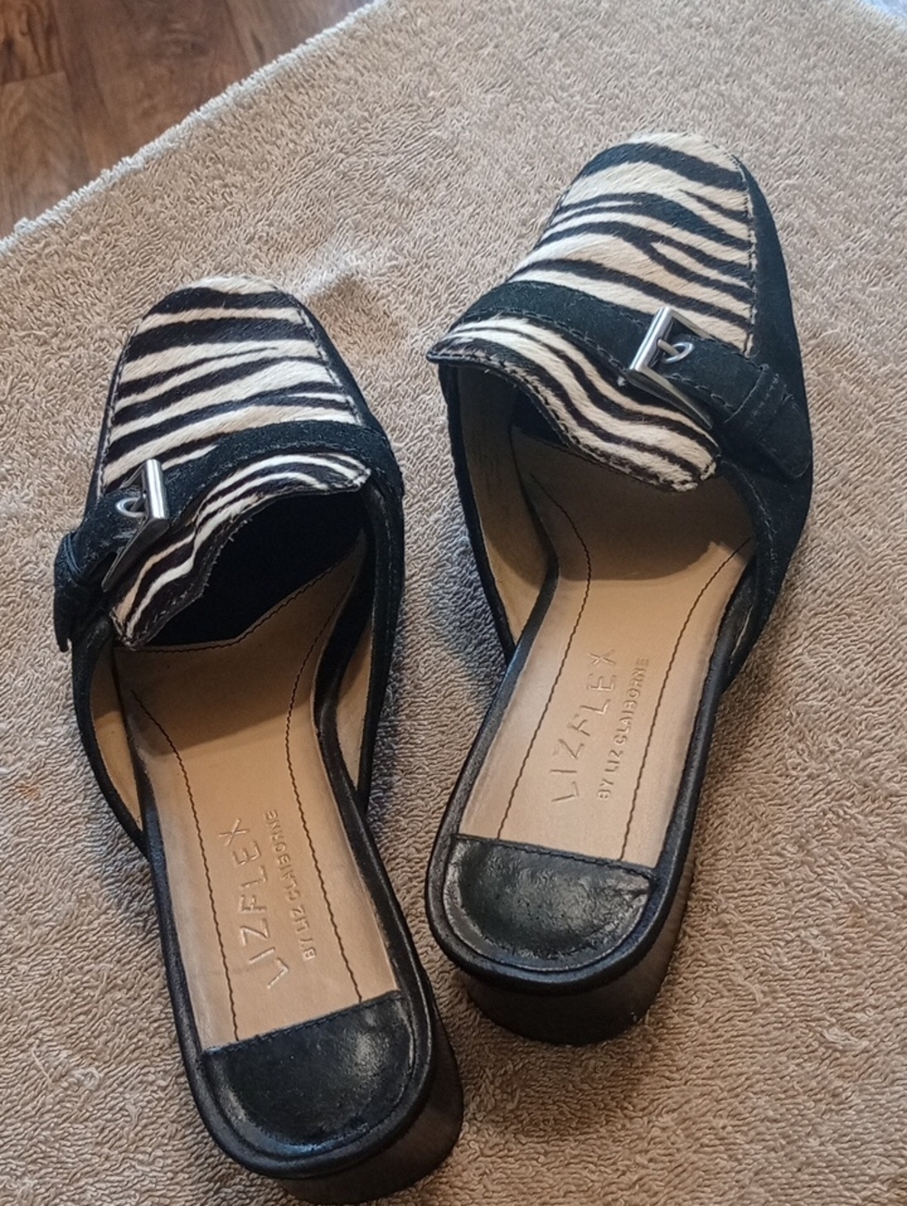 Liz Flex By Liz Claiborne Black and White Zebra Print Mules